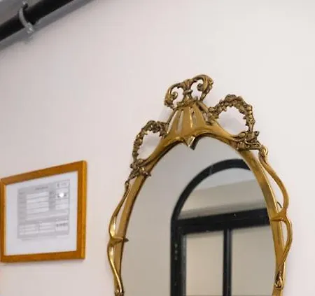 Balat Tarih Dokulu Pink 2 Lejlighed