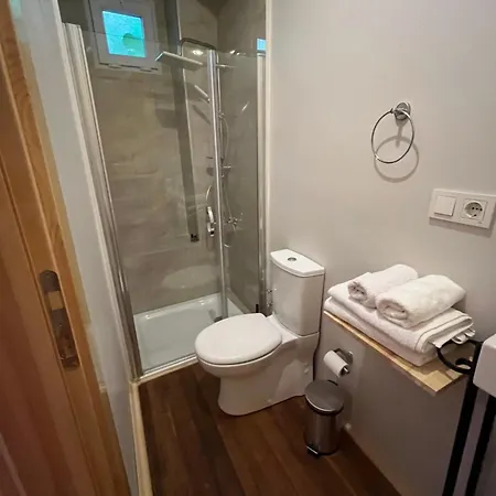 Apartment Balat Tarih Dokulu Pink 2 Istanbul